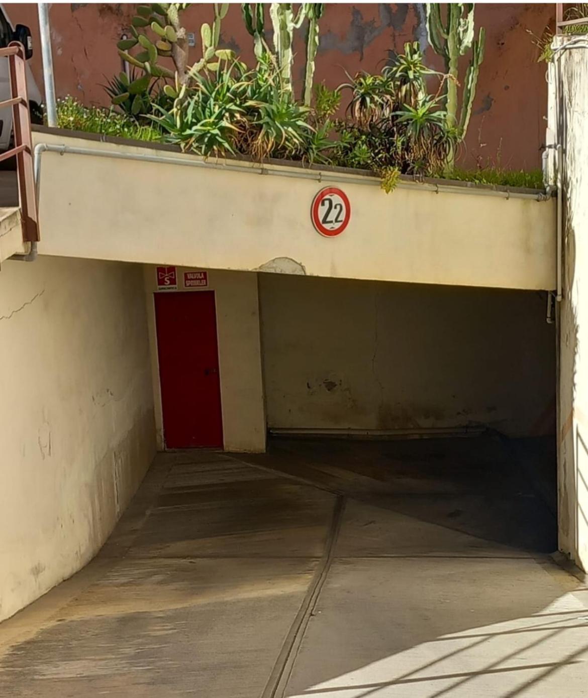 Casa Rosa Lucia Centrale Con Parcheggio San Remo Extérieur photo